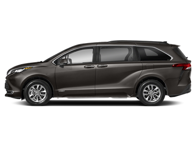 2024 Toyota Sienna XLE 8 Passenger