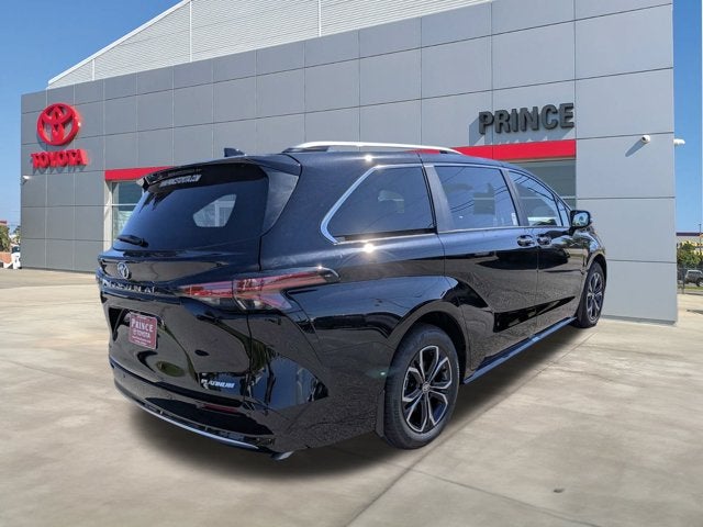 2026 Toyota Sienna Platinum