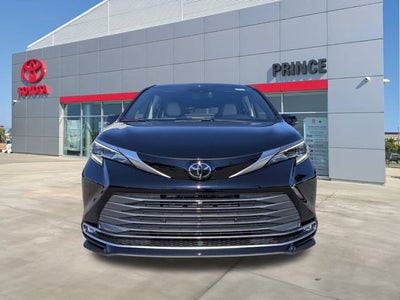 2026 Toyota Sienna Platinum