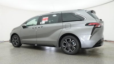 2026 Toyota Sienna Platinum