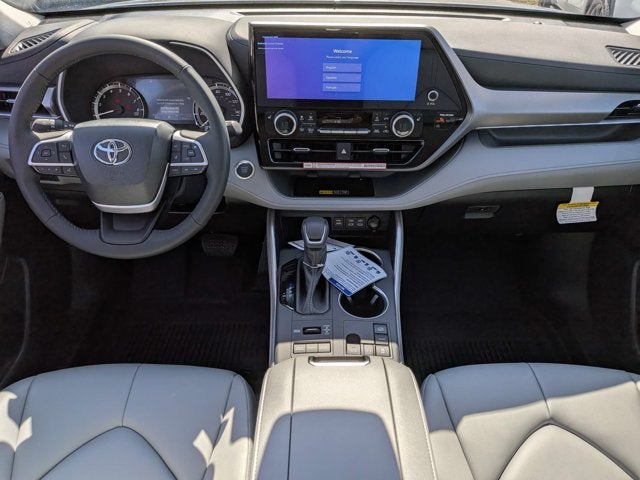 2026 Toyota Highlander XLE