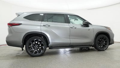 2026 Toyota Highlander XLE