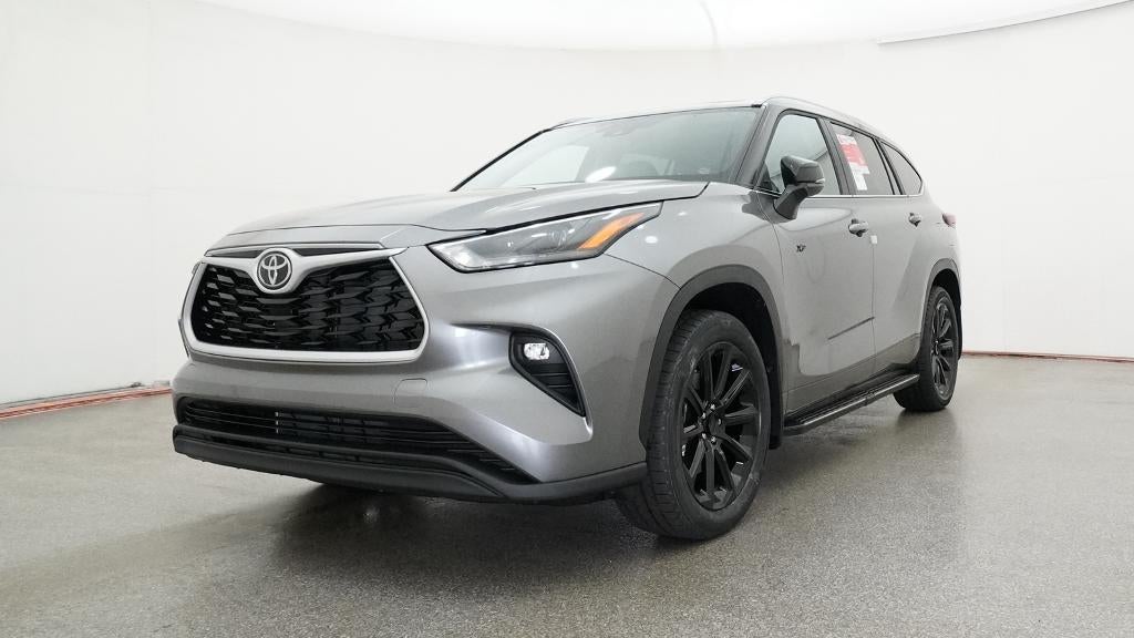 2026 Toyota Highlander XLE