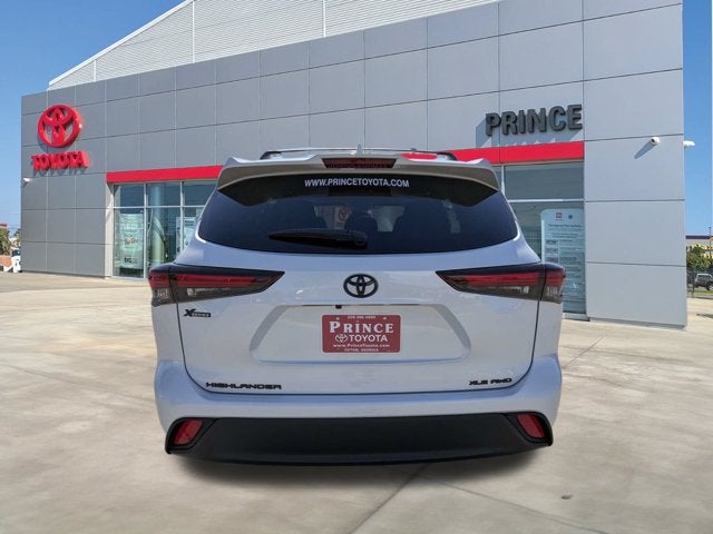 2026 Toyota Highlander XLE