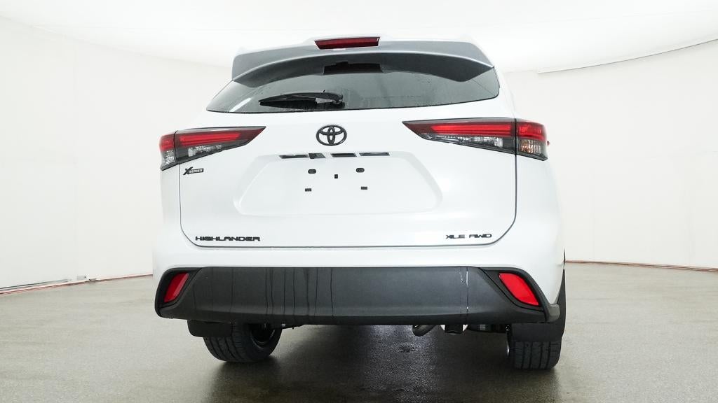 2026 Toyota Highlander XLE