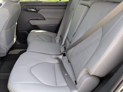 2026 Toyota Highlander XLE