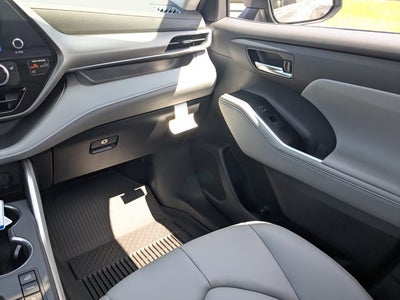 2026 Toyota Highlander XLE