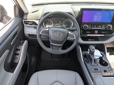 2026 Toyota Highlander XLE