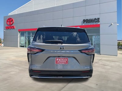 2026 Toyota Sienna Limited