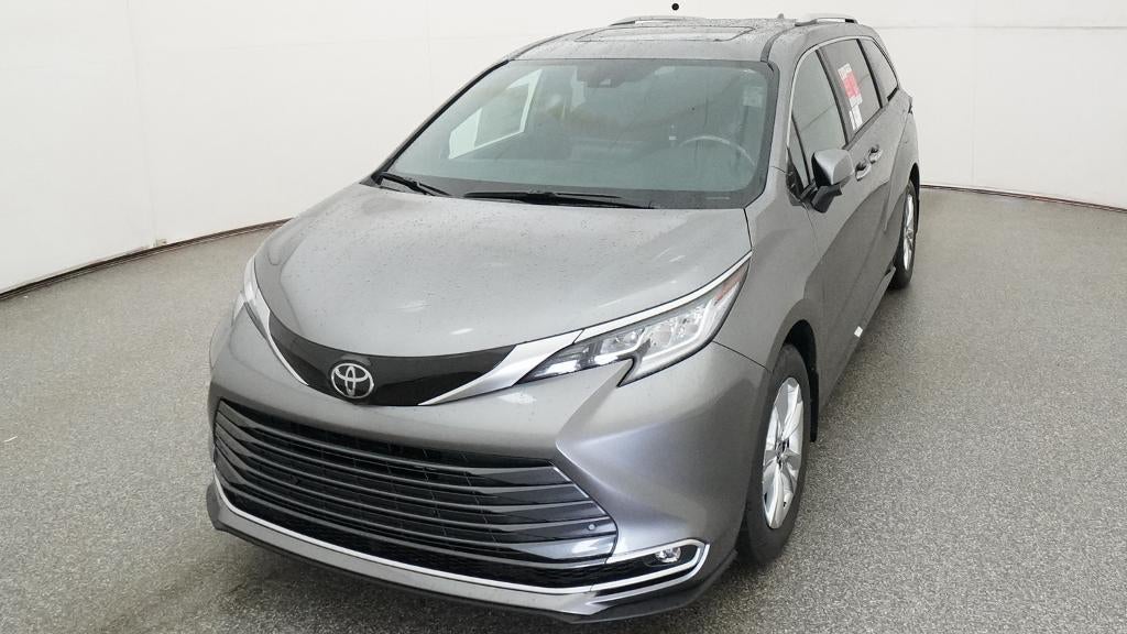 2026 Toyota Sienna Limited