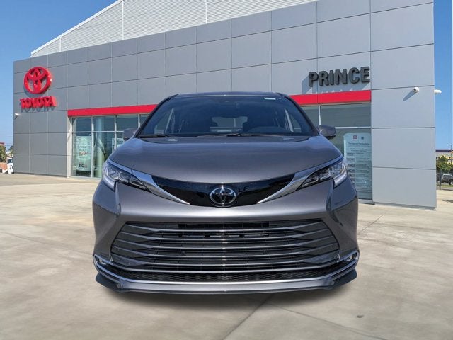 2026 Toyota Sienna Limited