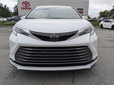 2026 Toyota Sienna Limited