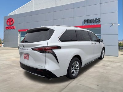 2026 Toyota Sienna Limited