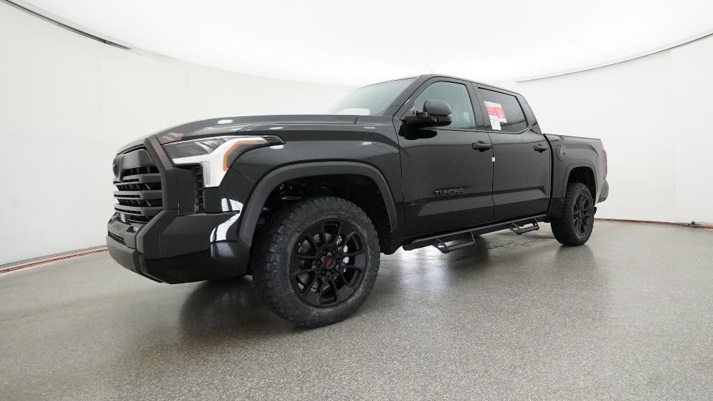 2026 Toyota Tundra 4WD SR5