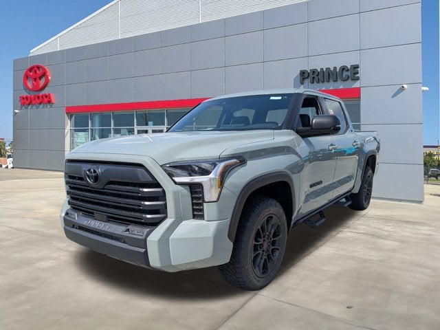 2026 Toyota Tundra 4WD SR5