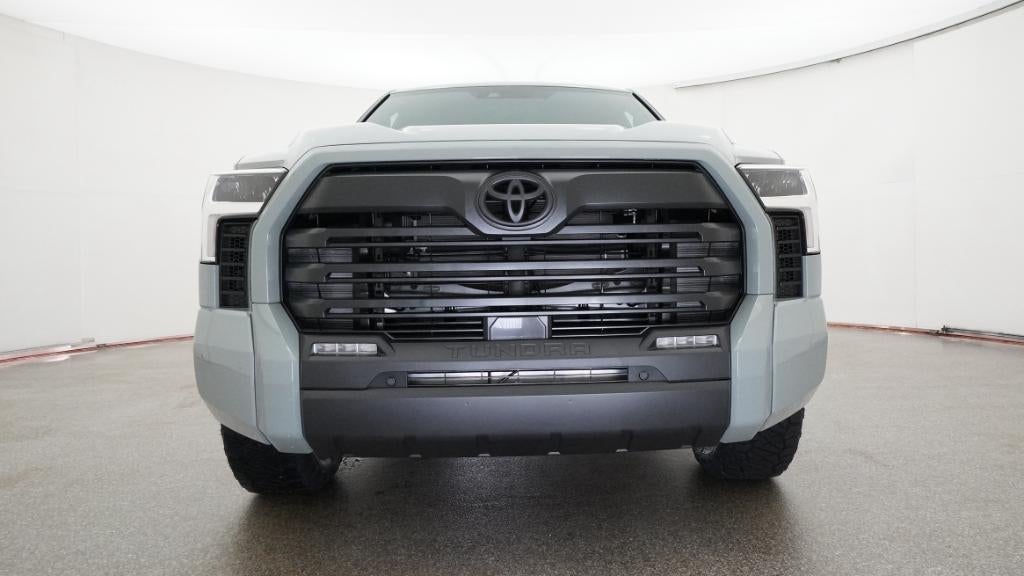 2026 Toyota Tundra 4WD SR5
