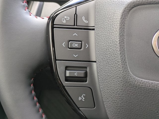 2025 Toyota Prius Plug-In Hybrid XSE