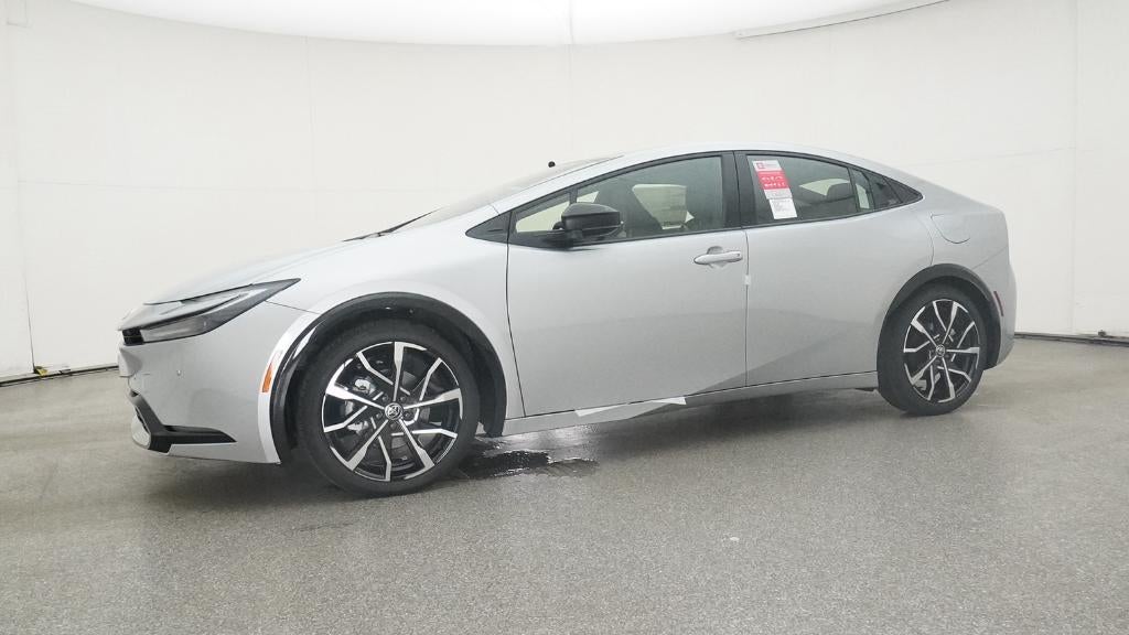 2025 Toyota Prius Plug-In Hybrid XSE