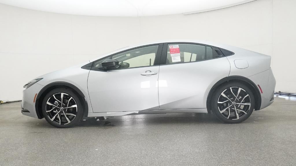 2025 Toyota Prius Plug-In Hybrid XSE