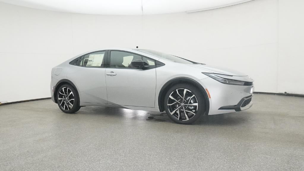 2025 Toyota Prius Plug-In Hybrid XSE