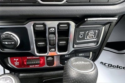 2025 Jeep Gladiator Mojave X