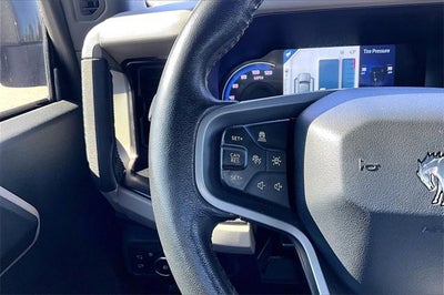 2021 Ford Bronco Base