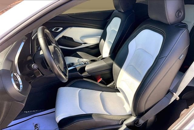 2023 Chevrolet Camaro 2LT