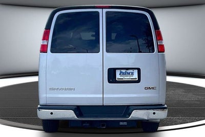 2022 GMC Savana Passenger 3500 LS
