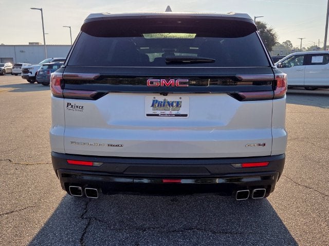 2025 GMC Acadia AT4