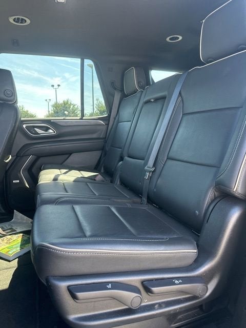2024 GMC Yukon SLT