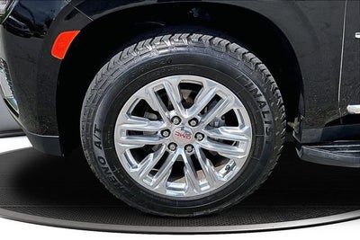 2023 GMC Yukon XL SLT