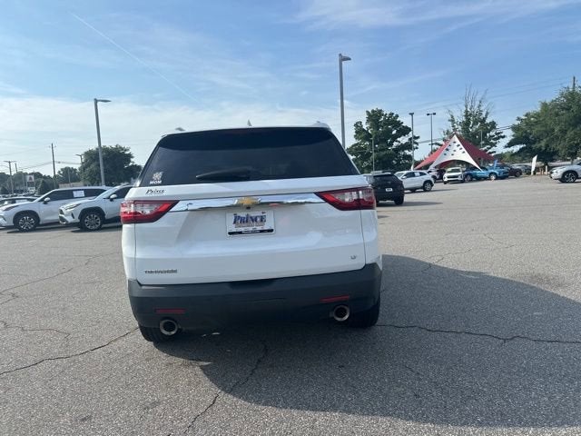 2018 Chevrolet Traverse LT Cloth