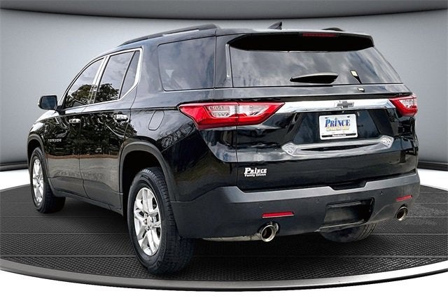 2021 Chevrolet Traverse LT Cloth