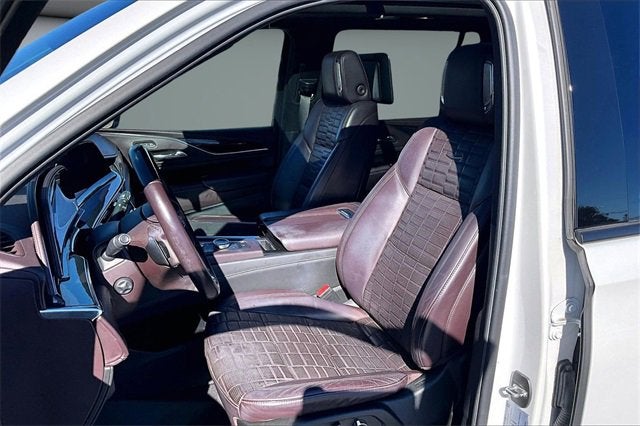 2022 Cadillac Escalade ESV Sport Platinum