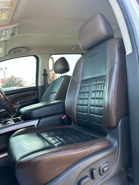 2017 Nissan Titan Platinum Reserve