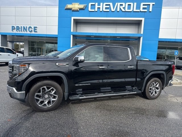 2022 GMC Sierra 1500 SLT