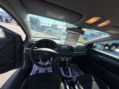 2019 Hyundai Elantra SEL