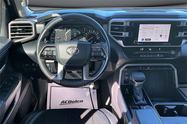 2022 Toyota Tundra 4WD SR5