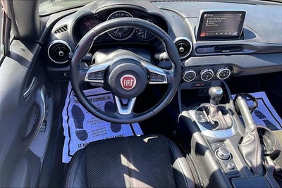 2020 FIAT 124 Spider Urbana Edition