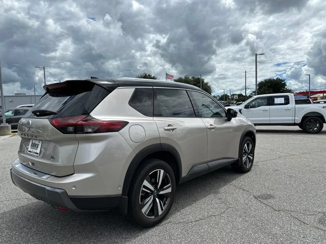 2025 Nissan Rogue SL