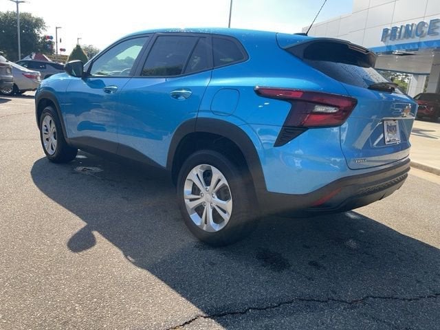 2025 Chevrolet Trax LS