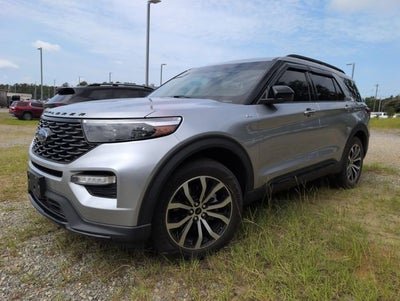 2023 Ford Explorer ST-Line
