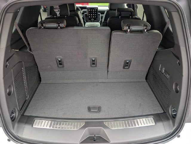2027 GMC Yukon AT4