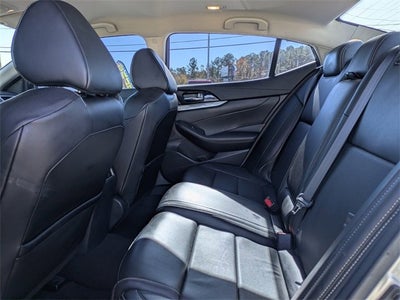 2023 Nissan Maxima SV