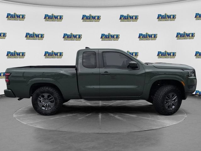 2025 Nissan Frontier SV
