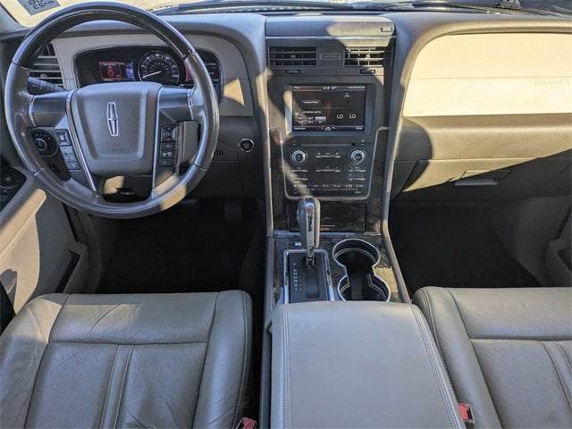 2015 Lincoln Navigator 2WD 4dr