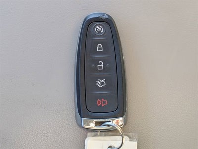 2015 Lincoln Navigator 2WD 4dr