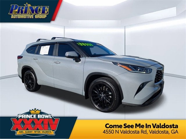 2023 Toyota Highlander Hybrid Bronze Edition