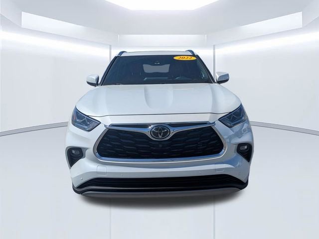 2022 Toyota Highlander Platinum