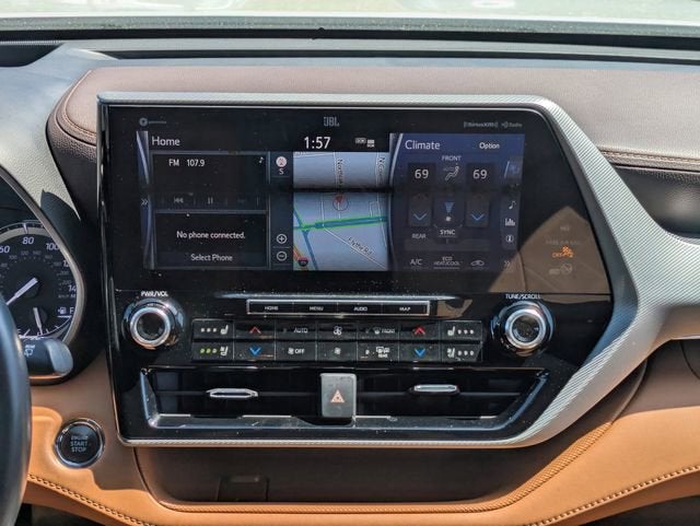 2022 Toyota Highlander Platinum